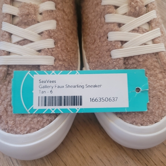SeaVees, Gallery Faux Shearling Sneaker, (Blonde) Tan, Size 6 - Picture 12 of 13